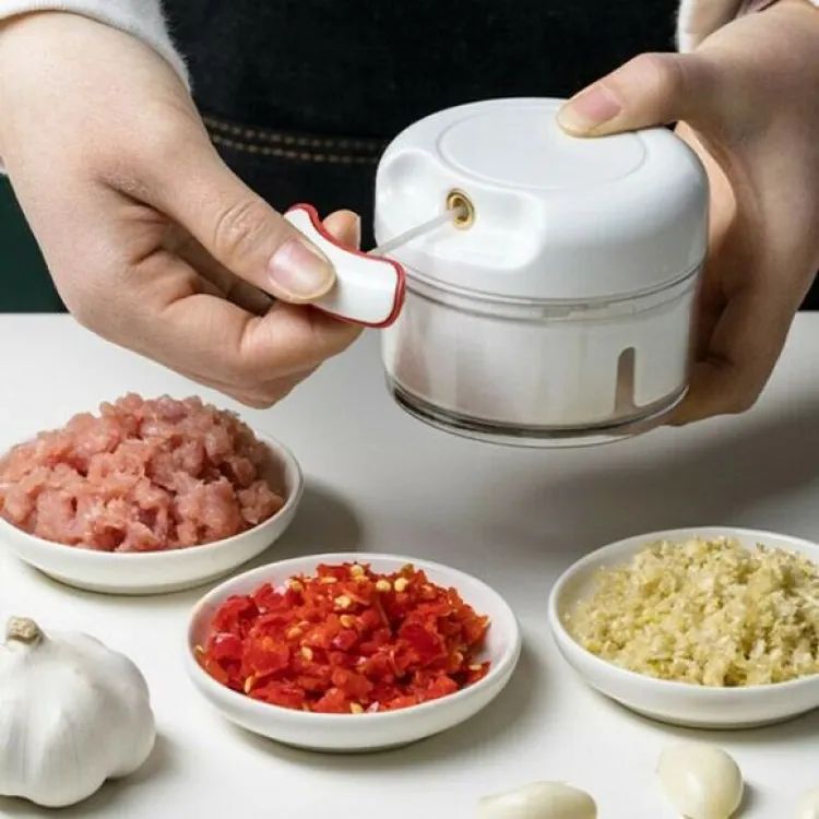 Mini Garlic Chopper | Multifunctional Handheld Vegetable & Food Processor